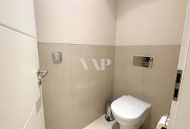 Luxury 2-Bedroom Apartment with Pool View in Pine Hills, Vila Sol – Vilamoura