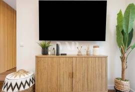 Renovated 2 Bedroom Apartment with Pool, Vilamoura