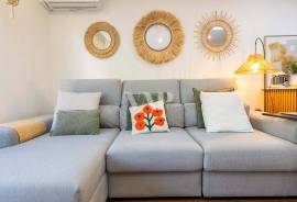 Renovated 2 Bedroom Apartment with Pool, Vilamoura