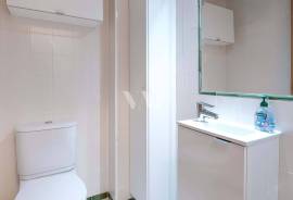 Renovated 2-Bedroom Apartment with Pool in Vilamoura