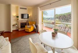 1-Bedroom Apartment with Private Rooftop in Vilamoura