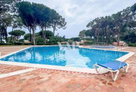 1-Bedroom Apartment with Private Rooftop in Vilamoura