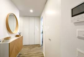 Modern 2-Bedroom Apartment with Panoramic Views in Faro