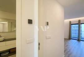 Modern 2-Bedroom Apartment with Panoramic Views in Faro