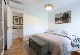 3 Bedroom Apartment with Private Garden and Golf Front in Vilamoura