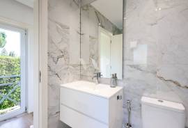 3 Bedroom Apartment with Private Garden and Golf Front in Vilamoura