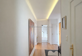 3+1 Bedroom Apartment with Private Terraces and Garden View – Quinta da Beloura