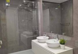 Modern 3 bedroom apartment with terrace, 2 parking spaces and storage room | Recent Construction (2023)
