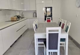 Modern 3 bedroom apartment with terrace, 2 parking spaces and storage room | Recent Construction (2023)