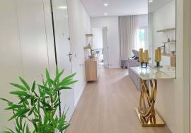 Modern 3 bedroom apartment with terrace, 2 parking spaces and storage room | Recent Construction (2023)