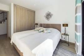 Fully furnished 3 Bedroom Tavira Penthouse Apartment with large Garage