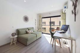Fully furnished 3 Bedroom Tavira Penthouse Apartment with large Garage
