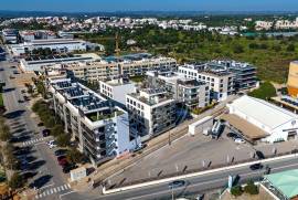 Fully furnished 3 Bedroom Tavira Penthouse Apartment with large Garage