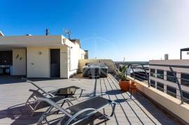 Fully furnished 3 Bedroom Tavira Penthouse Apartment with large Garage