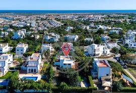 Mediterranean 3 Bed Villa with mature garden in Quinta do Perogil, Tavira