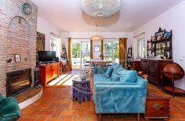 Mediterranean 3 Bed Villa with mature garden in Quinta do Perogil, Tavira