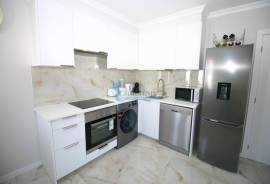 Renovated 1+1 bedroom apartment with balcony to the south and parking | Montechoro, Albufeira