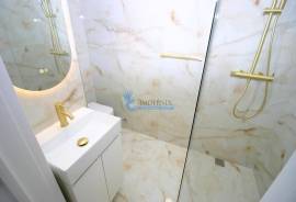 Renovated 1+1 bedroom apartment with balcony to the south and parking | Montechoro, Albufeira