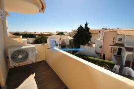 Renovated 1+1 bedroom apartment with balcony to the south and parking | Montechoro, Albufeira