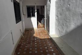 Ground Floor Gardeners Delight Townhouse