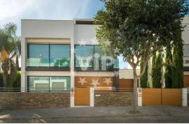 VILLA - QUELFES - 4 BEDROOMS