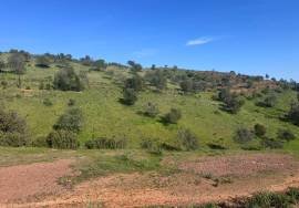 5.1 ha Land with Urban Expansion Potential Near Tavira 5.1 ha Land with Urban Expansion Potential Near Tavira