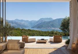 Montenegro Luxury Four Bedroom Villa with Golf and Sea Views, The Peaks, Luštica Bay