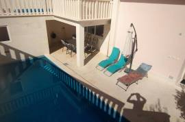 One apartment in a house with only 4 apartments in total For Sale in Okrug Donji Croatia