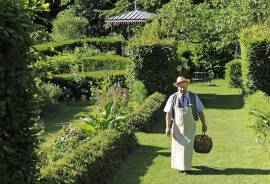 Stunning 8 Bed Château de la Chassaigne for Sale in Thiers France