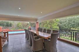 Luxury 5 Bed Villa For Sale in Blue Water Creek Estate Zwavelpoort South Africa