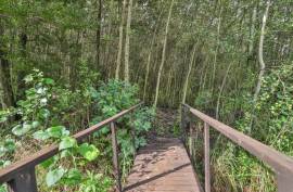 Luxury 5 Bed Villa For Sale in Blue Water Creek Estate Zwavelpoort South Africa