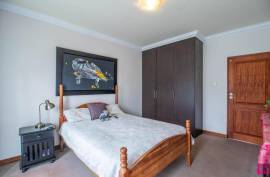 Luxury 5 Bed Villa For Sale in Blue Water Creek Estate Zwavelpoort South Africa