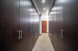 Luxury 5 Bed Villa For Sale in Blue Water Creek Estate Zwavelpoort South Africa