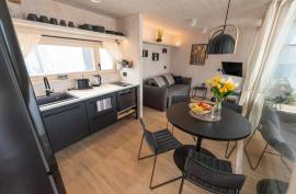 Stunning 2 Bed Villa For Sale in Pure Haven Drage Croatia