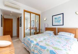 Elegant 3-Bedroom Villa at Boavista Golf, Lagos