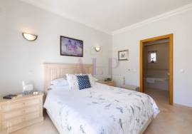 Elegant 3-Bedroom Villa at Boavista Golf, Lagos