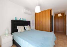 T2+1 villa in Lagos with sea views & communal pool