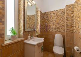 T2+1 villa in Lagos with sea views & communal pool