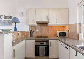 T2+1 villa in Lagos with sea views & communal pool