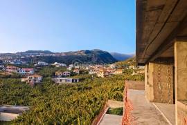 Detached 4 Bedroom House Under Construction - Tranquility and Charm on the West Coast.