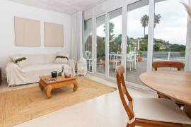 Apartment for sale | Sea Front| Absolute Light| Swimming pool