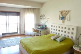 5 Bedrooms Duplex - Vila Real 5 Bedrooms Duplex - Vila Real