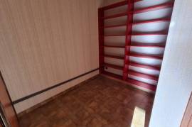 Flats / Apartments for rent - 2 rooms - 85 m2 - GUILLAC - (56800)
