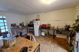 Houses for rent - 3 rooms - 91 m2 - MALESTROIT - (56140)
