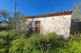 Urban Land with Project for a Villa with Swimming Pool - Near Loulé Urban Land with Project for a Villa with Swimming Pool - Near Loulé