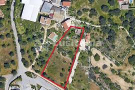 Urban Land with Project for a Villa with Swimming Pool - Near Loulé Urban Land with Project for a Villa with Swimming Pool - Near Loulé