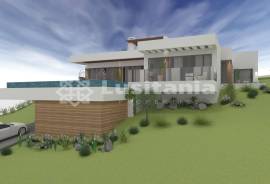 Urban Land with Project for a Villa with Swimming Pool - Near Loulé