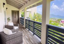 RH-291 Luxurious Fully Furnished 2 bed 2 bath apartment, Little Dix Hill