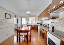 3-Bedroom Villa with Rooftop Terrace and Patio – Olhão Centre | Close to Ria Formosa