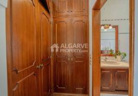 3-Bedroom Villa with Rooftop Terrace and Patio – Olhão Centre | Close to Ria Formosa